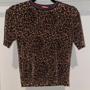 Leopard print silky accordion shirt